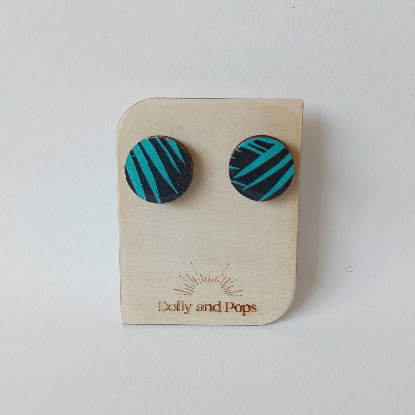 Stud earrings - Dolly & Pops