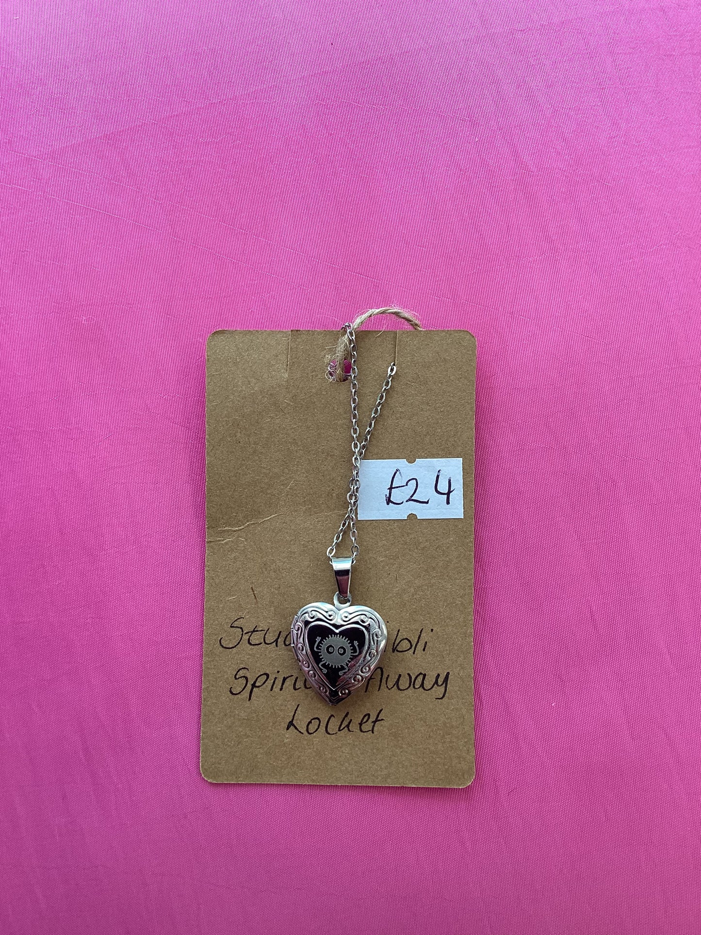 Spirited away locket by Embroider Geek