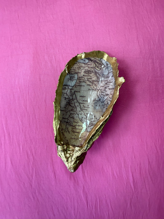 Oyster trinket (maps) by Keeping It Rosie