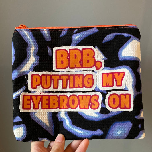 Prikli Pear Eyebrows Pouch