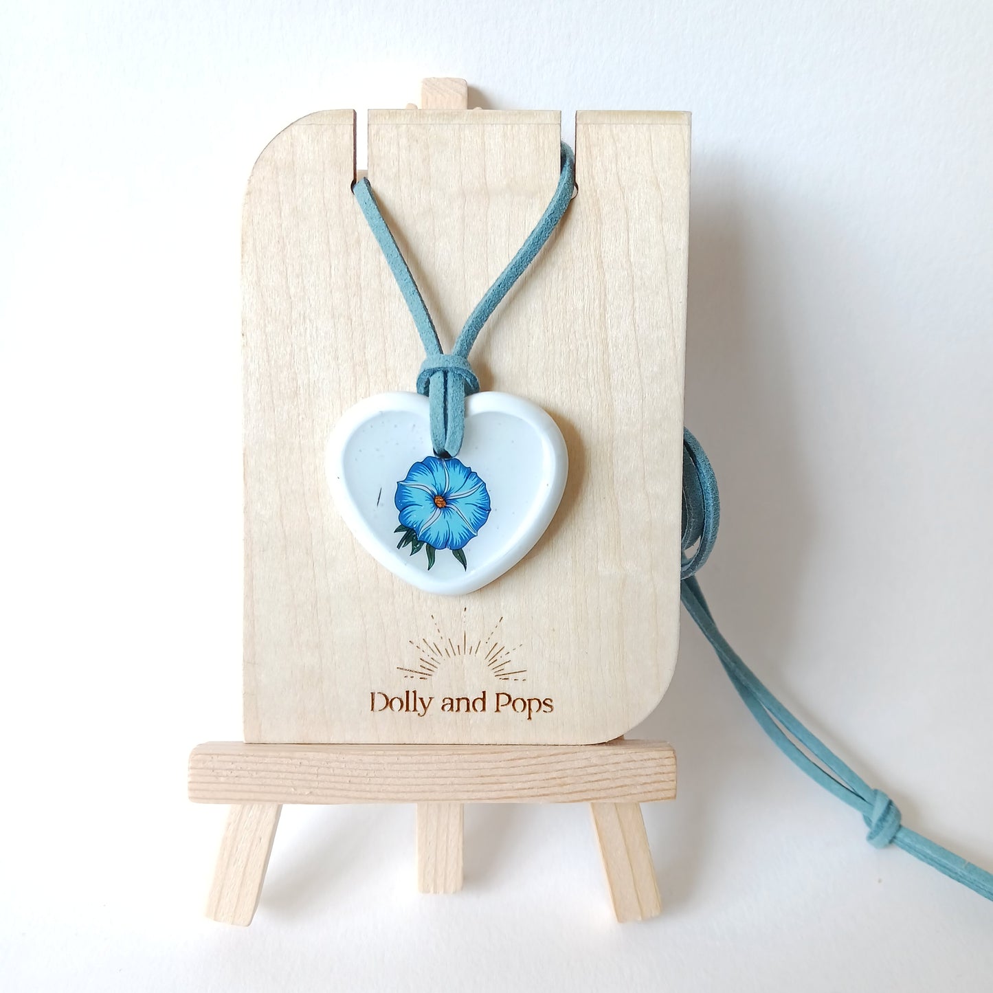 Necklace by dolly and Pops