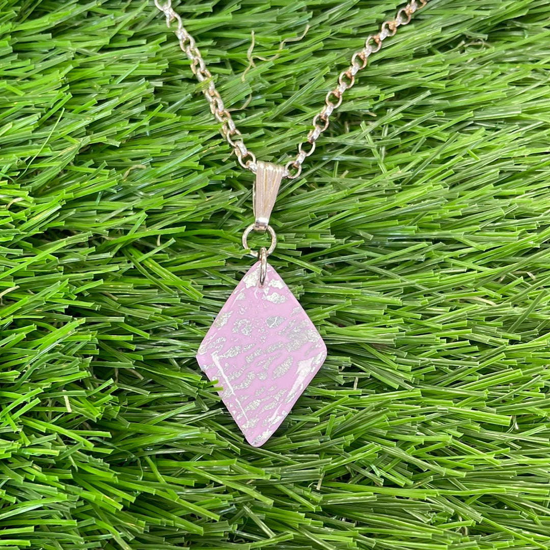 Abby’s Art Atelier - Pink diamond pendant necklace