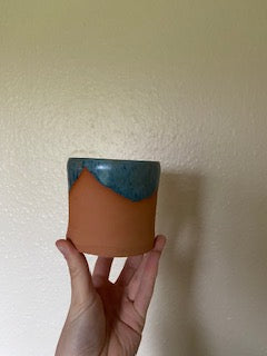 Blue scalloped edge medium pot by Chynhale Ceramics