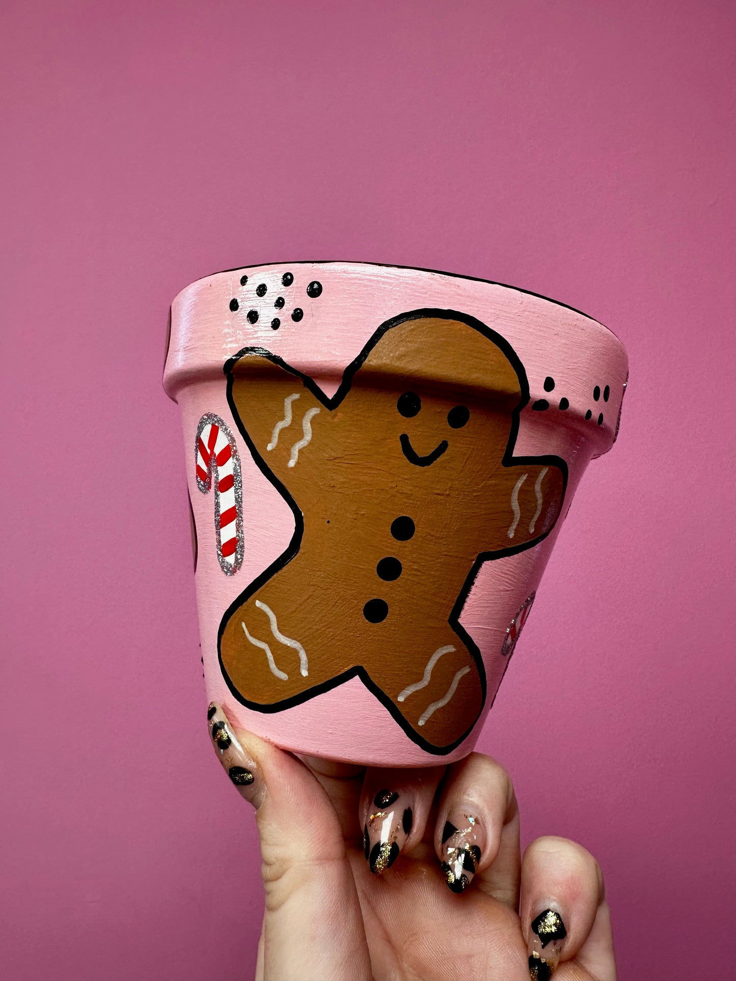 Medium Gingerbread Man Plant Pot by Itsy Bit Potty