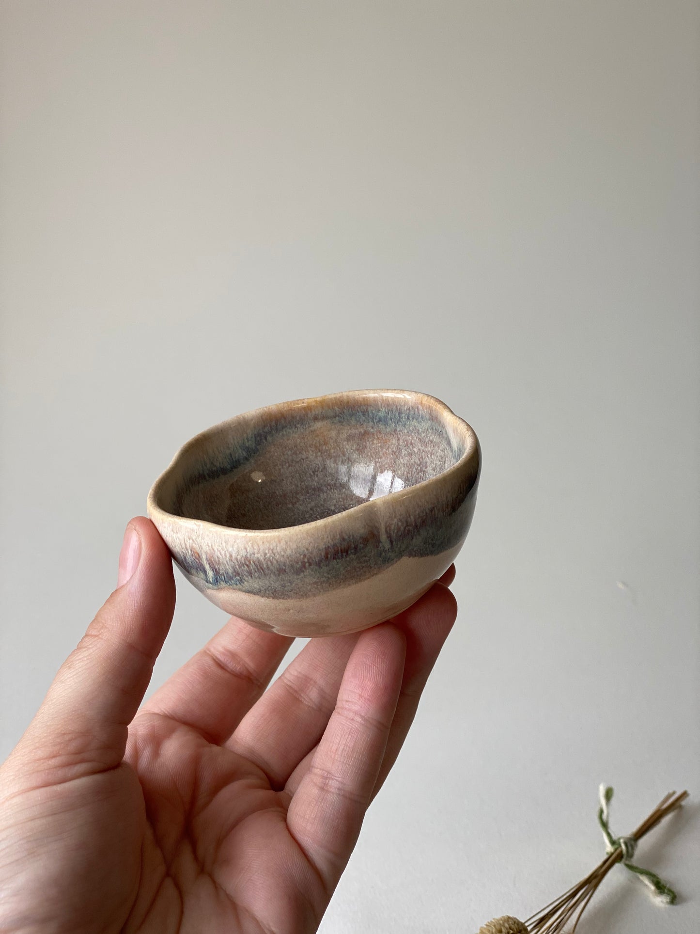 Eucalyptus Cream Flower Trinket - by Ceramics in the Annexe