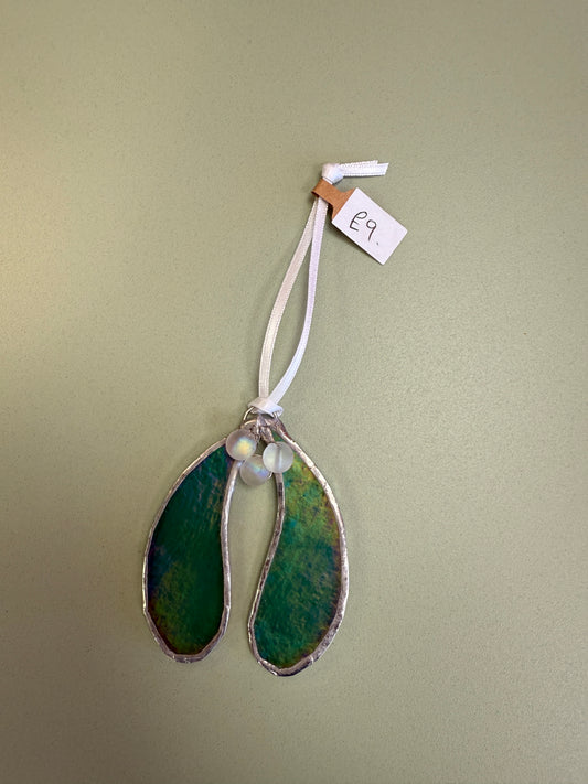 Mistletoe glass by Sarah Wales Glass