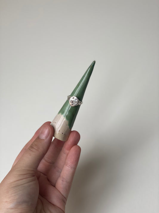 Moss & Sand Ring Point - by Ceramics in the Annexe